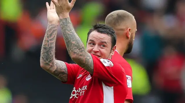 Lee Tomlin