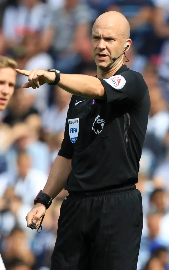 Referee Anthony Taylor