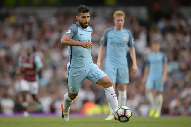 Manchester City's Sergio Aguero on the ball