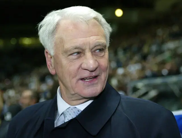 Sir Bobby Robson in 2004