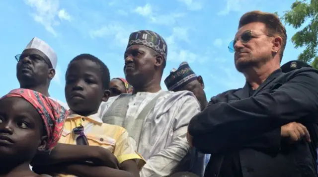 Bono and Aliko Dangote in Maiduguri