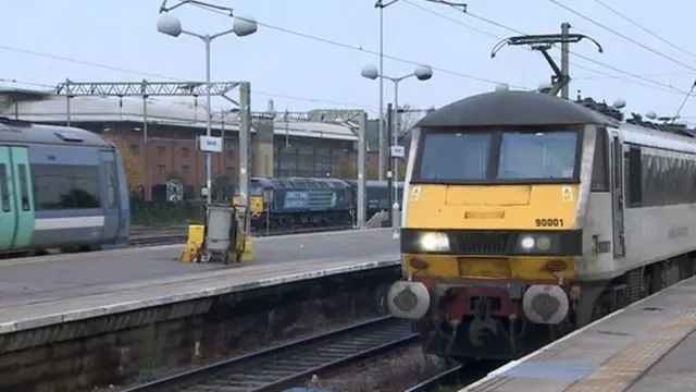 Train at Norwich station