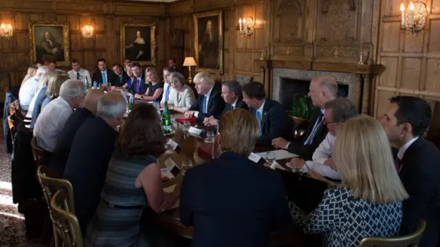 Cabinet meeting at Chequers