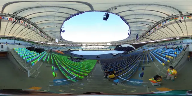 360 view of the Maracana