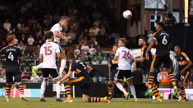 Matt Smith scores for Fulham