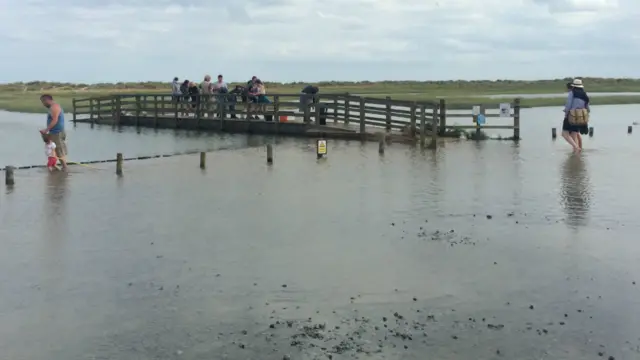 Walberswick footbridge`