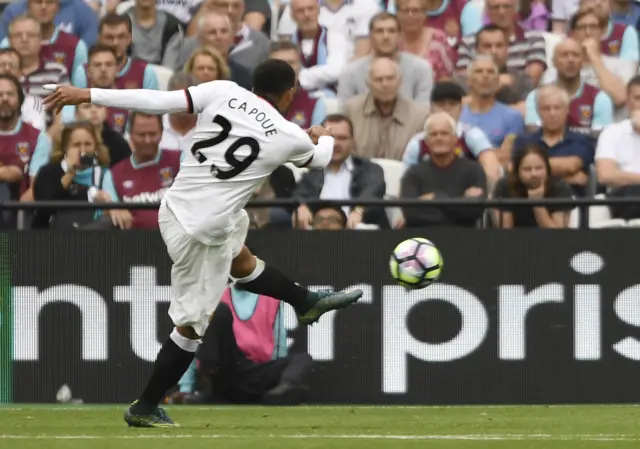 Etienne Capoue scores for Watford