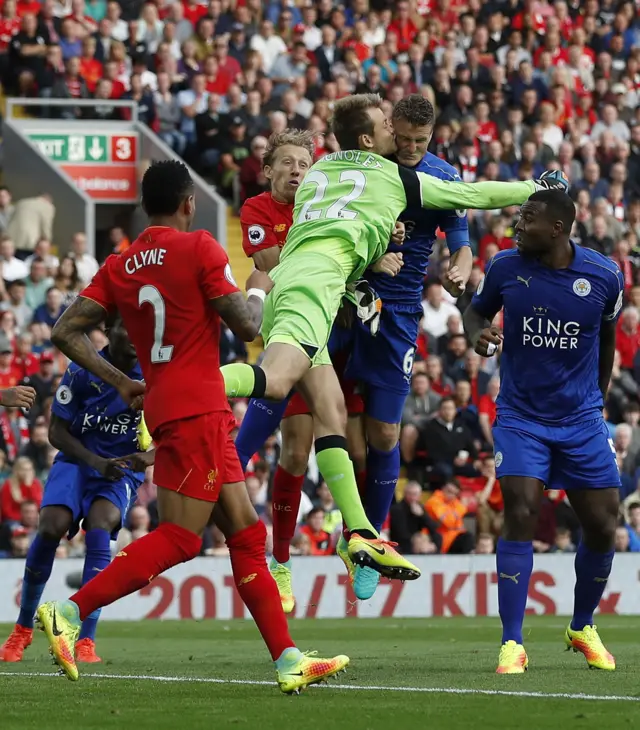 Mignolet takes a blow to the nose