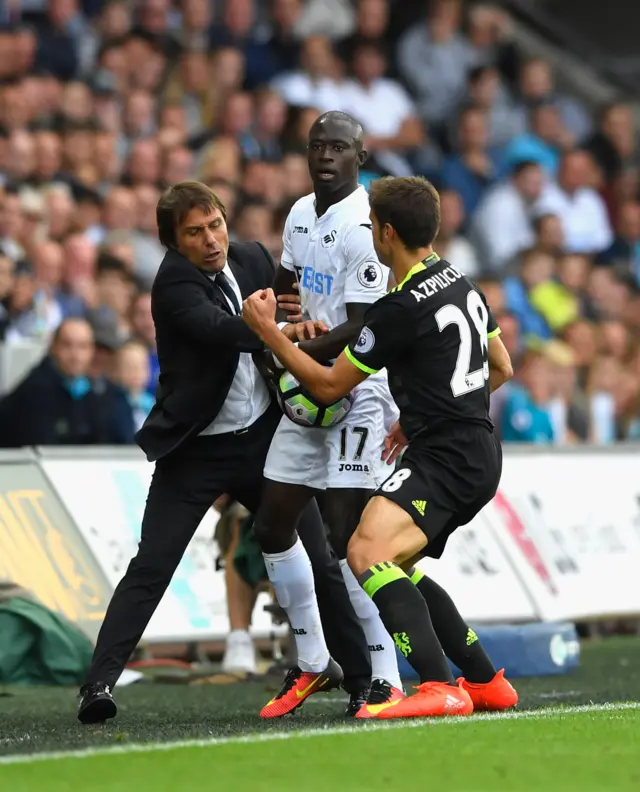 Conte and Barrow clash