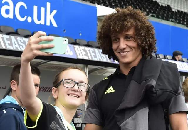 Luiz selfie