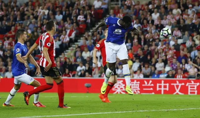 Lukaku scores for Everton