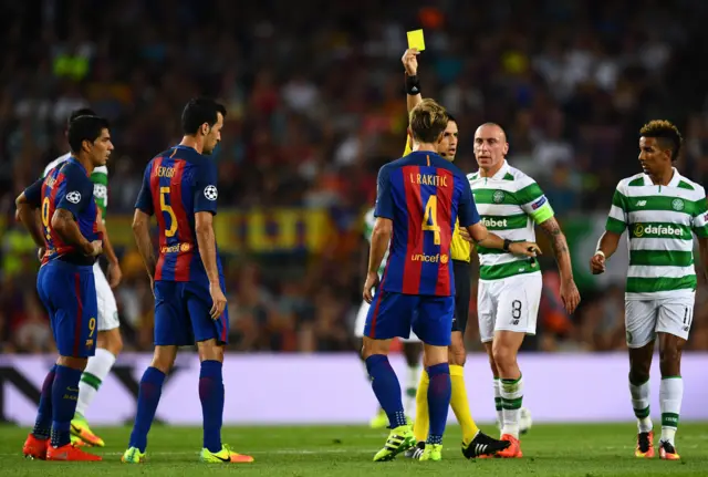 Barcelona's Rakitic receives yellow card