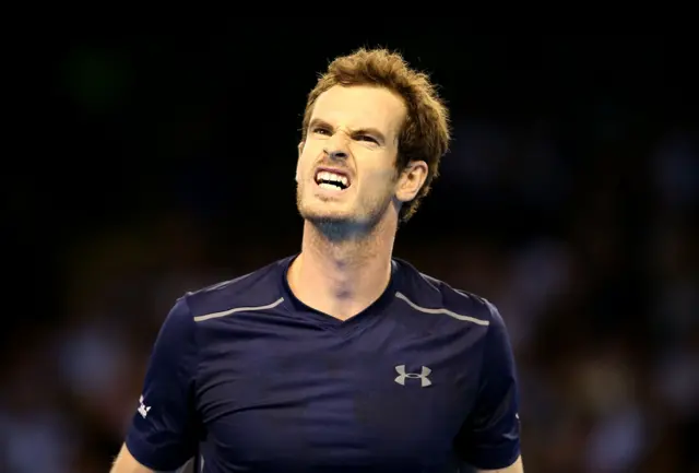 Murray saves another break point