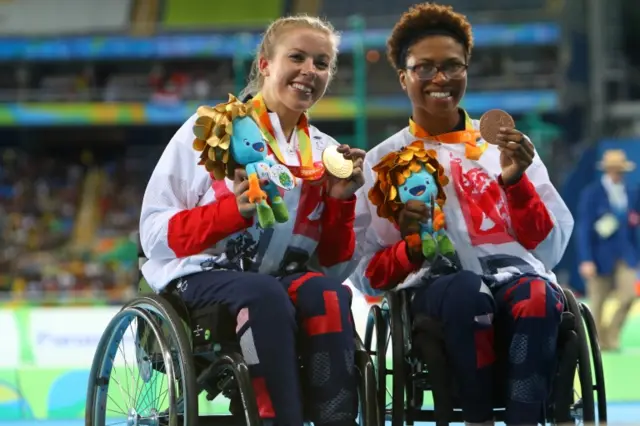 Hannah Cockroft and Kare Adenegan