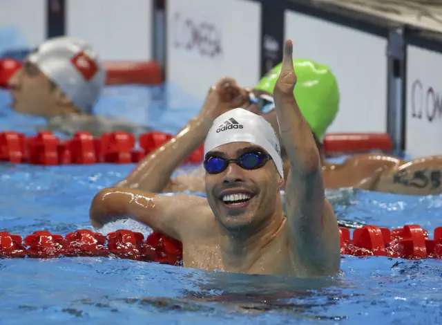 Daniel Dias celebrates