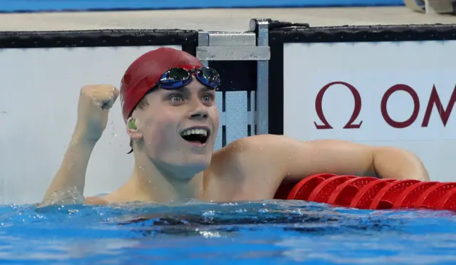 Thomas Hamer celebrates gold in the Rio pool