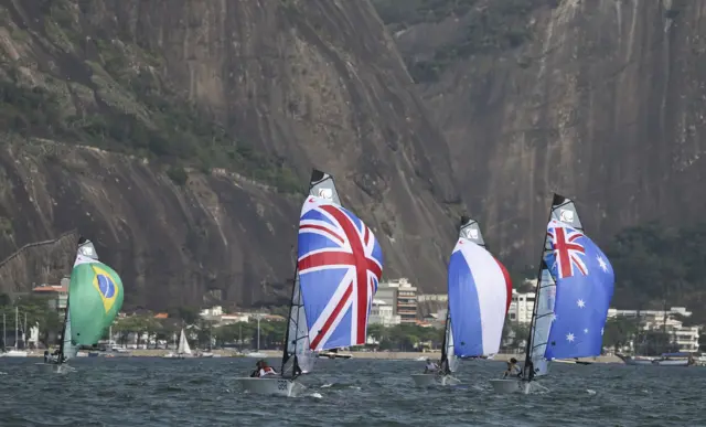 Sailboats of Brasil, Britain, France and Australia compete