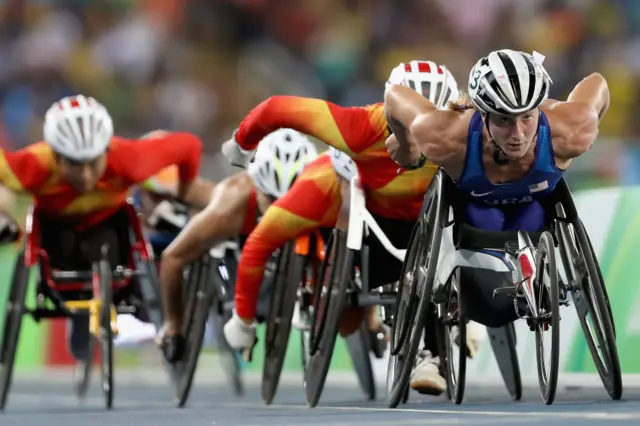 Tatyana McFadden leads the field on the track at Rio