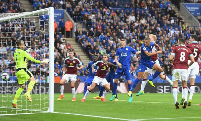 Islam Slimani scores for Leicester