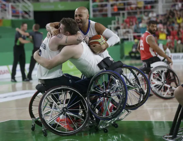 Players of Britain celebrate victory