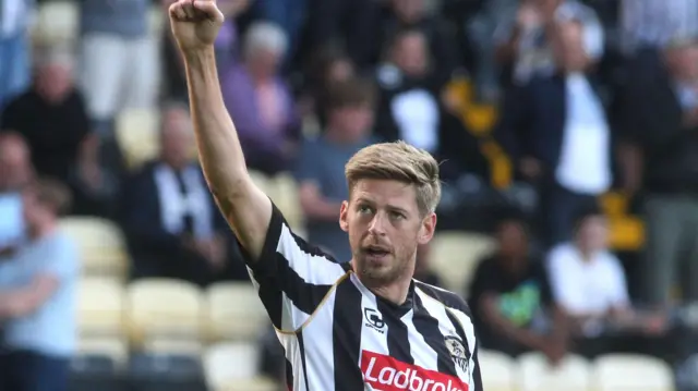 Jon Stead