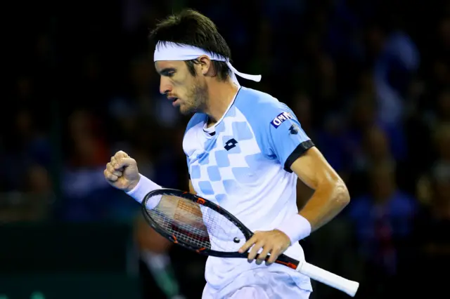 Leonardo Mayer celebrates