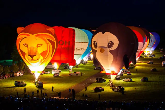 Balloon night glow at Longleat