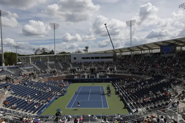 Konta v Bencic