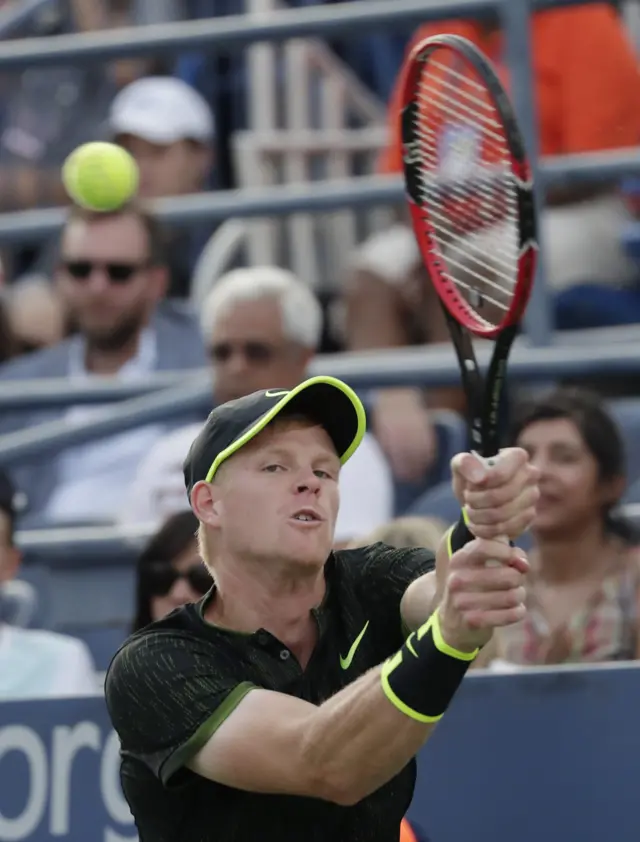 Kyle Edmund in action