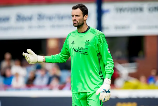 Aberdeen goalkeeper Joe Lewis