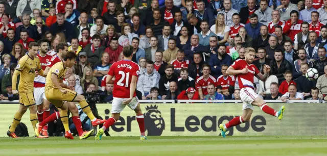 Son Heung-min scores his second goal