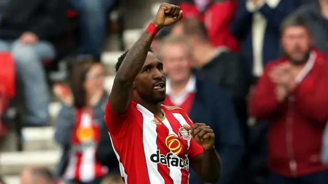 Jermain Defoe celebrates