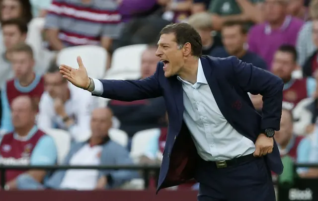 Slaven Bilic instructs