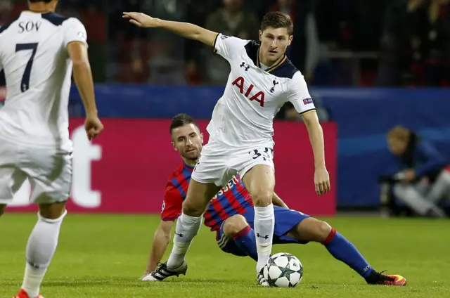 Ben Davies of Tottenham Hotspur (front ) in action against Zoran Tosic