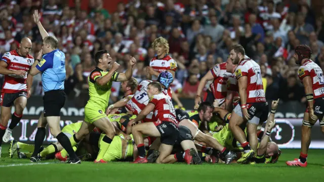 Gloucester v Leicester