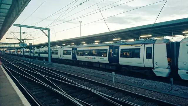 Overhead line damage at Cambridge station