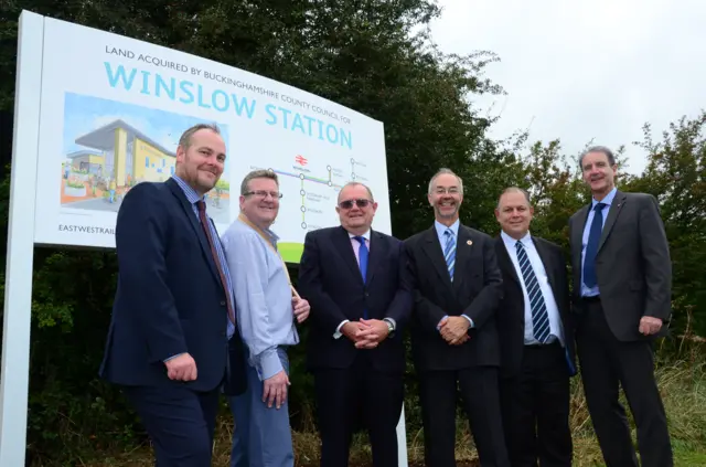 Deputy Transport Cabinet Member Paul Irwin, Transport Cabinet Member Mark Shaw, Board Chairman Rodney Rose, Council Leader Martin Tett, Local Member John Chilver and Neil Gibson, Managing Director for Transport, Economy and Environment