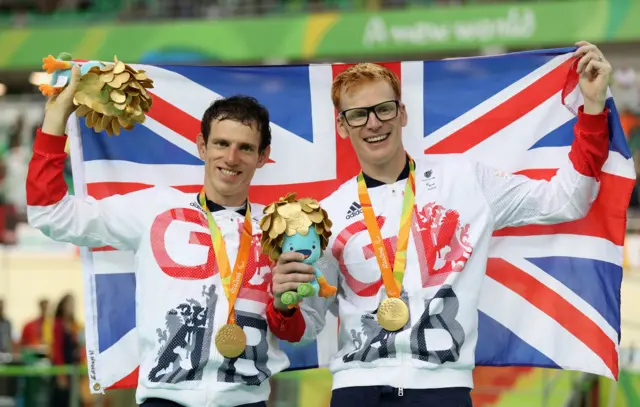 Steve Bate & Adam Duggleby, who won gold in the men's B 4,000m individual pursuit with their medals