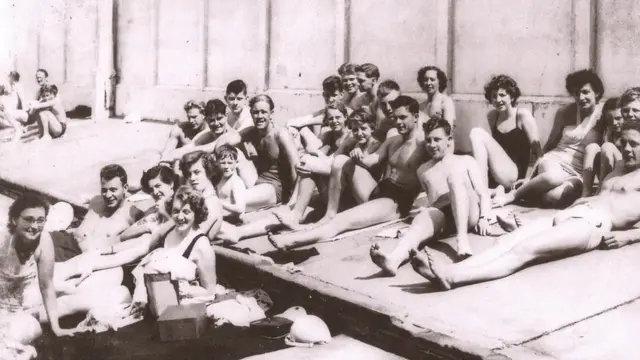 Broomhill Pool c1958