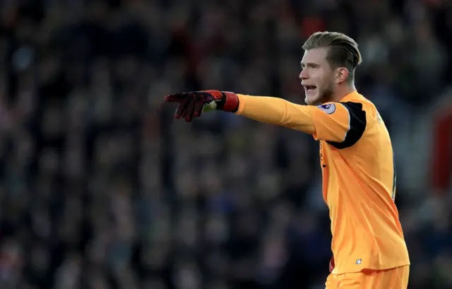 Loris Karius instructs his players