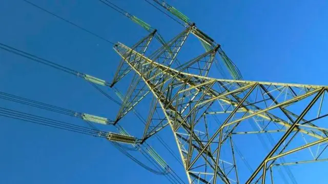 Electricity pylon