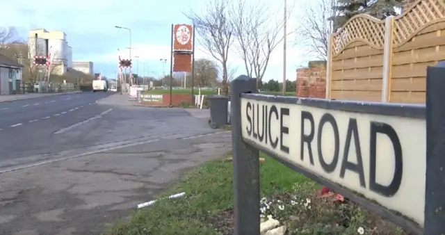 Road sign in South Ferriby