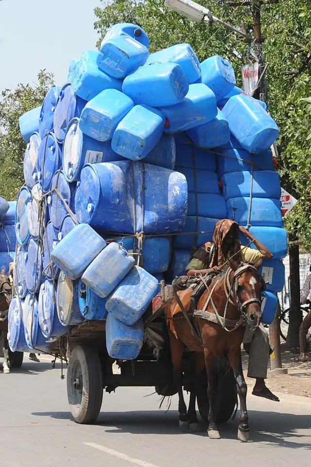 A horse and cart