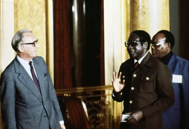 Robert Mugabe with the then foreign secretary Peter Carrington in 1979