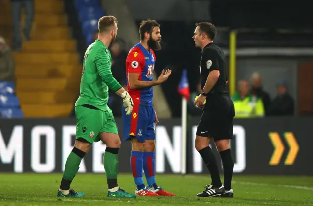 Crystal Palace's Joe Ledley complains about a disallowed goal