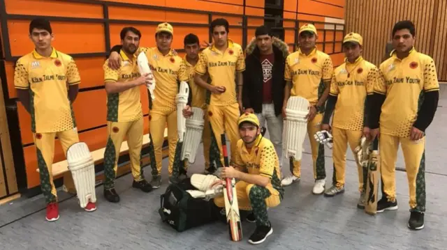 Cricket team with kit