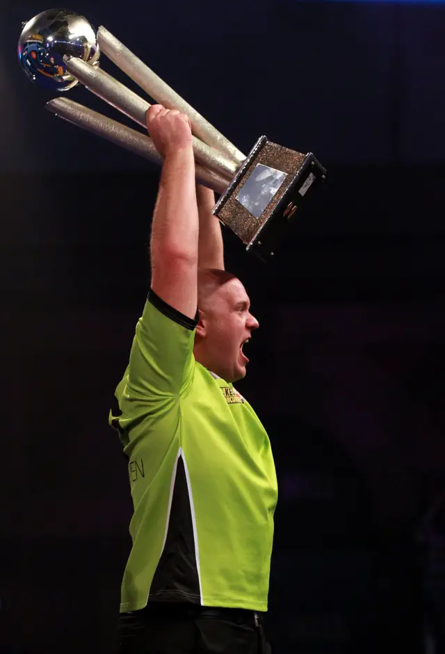 Michael van Gerwen wins