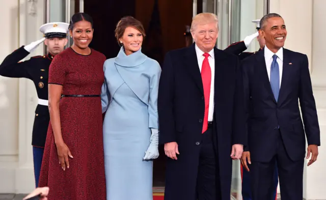 President Barack Obama (R) and Michelle Obama (L) pose with President-elect Donald Trump and wife Melania at the White House