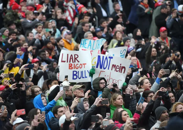 Anti-Trump protestors