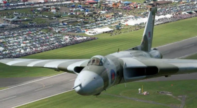 Vulcan bomber